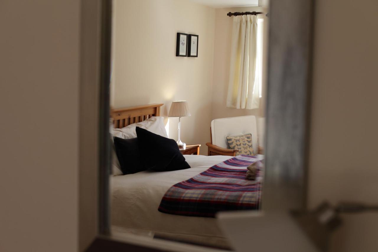 Glanhenwye Courtyard Cottages Glasbury Bagian luar foto