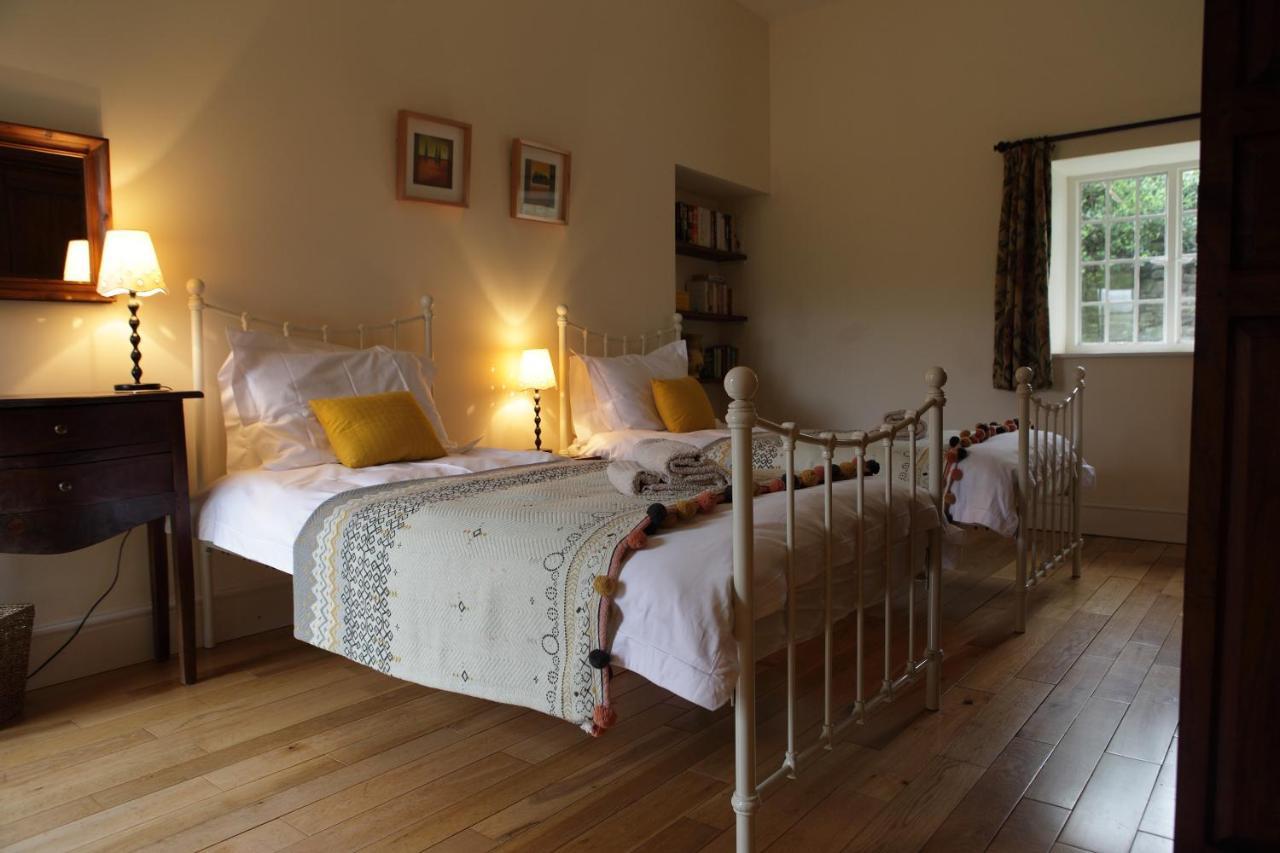 Glanhenwye Courtyard Cottages Glasbury Bagian luar foto