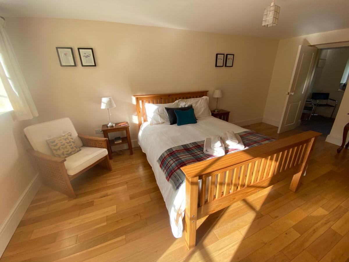 Glanhenwye Courtyard Cottages Glasbury Bagian luar foto