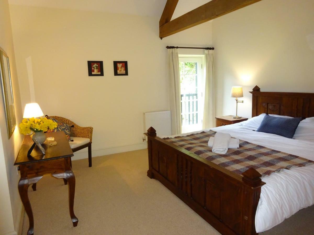 Glanhenwye Courtyard Cottages Glasbury Bagian luar foto