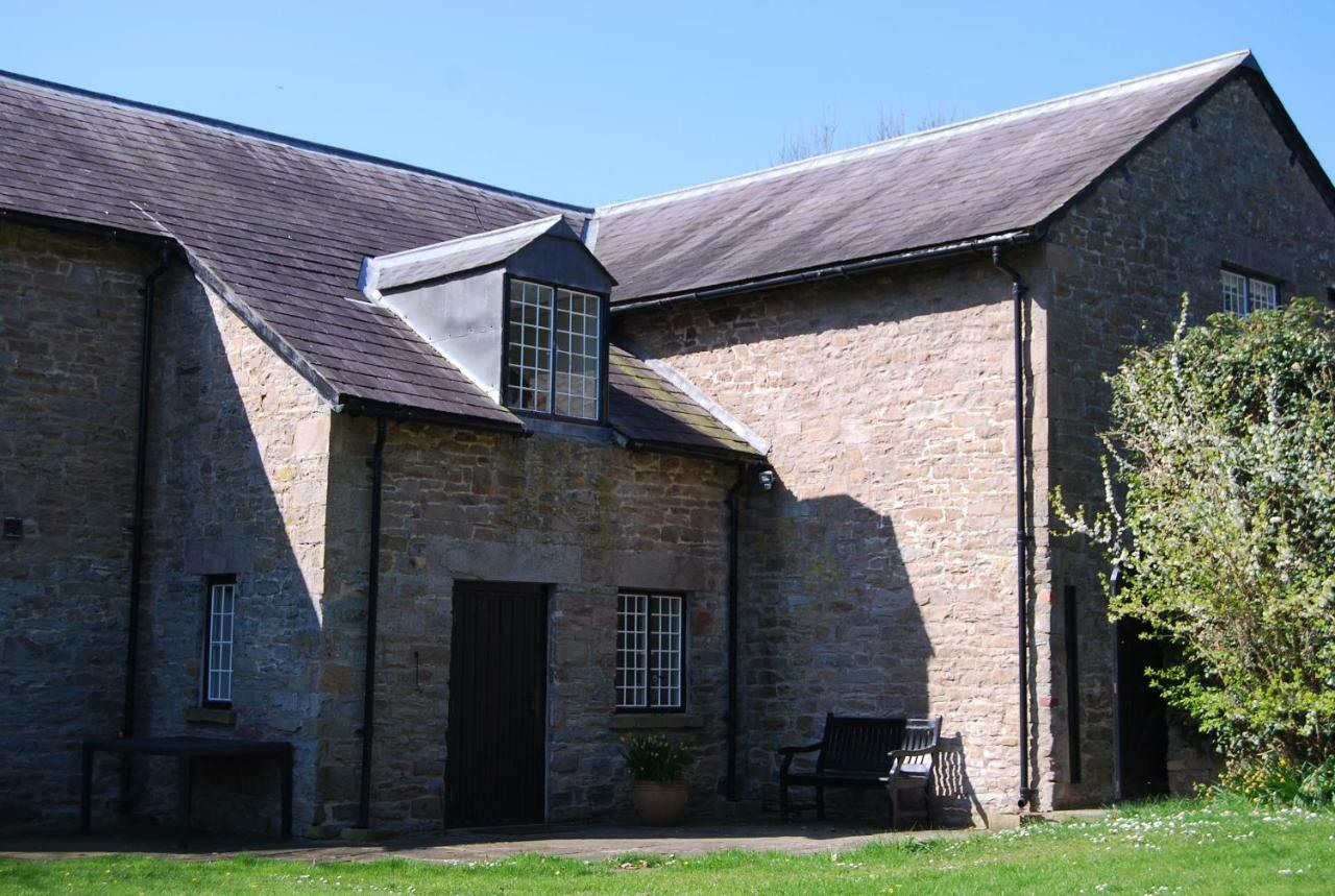 Glanhenwye Courtyard Cottages Glasbury Bagian luar foto