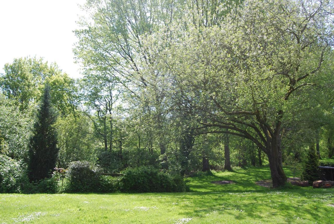 Glanhenwye Courtyard Cottages Glasbury Bagian luar foto